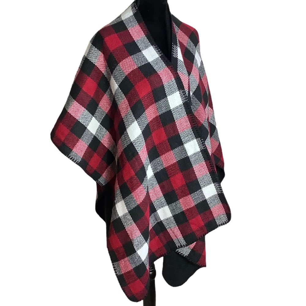 WOOLRICH Classic Plaid Thick Chunky Shawl/ Poncho - Picture 2 of 5